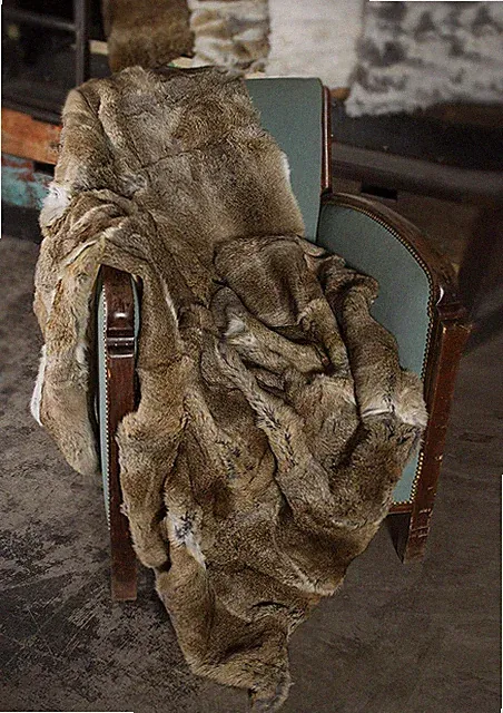 100% Genuine Real Rabbit Fur Throw Soft Bedspread Blanket 55in×63in Straw yellow