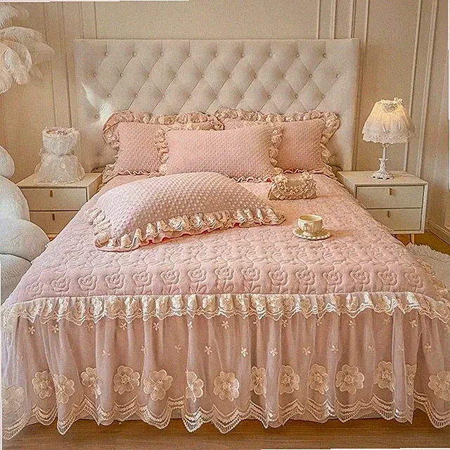 3PCS Velvet Fluffy Flower Lace Ruffled Quilted Bed Skirt Pillowcases
