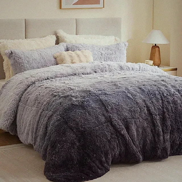 Brielle Ombre Faux Fur Comforter Set, Cozy All Season Bedding, Full/Queen