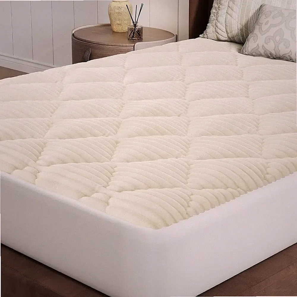 California King Flannel Mattress Topper, Ultra Soft Faux Fur Mattress Pad wit...